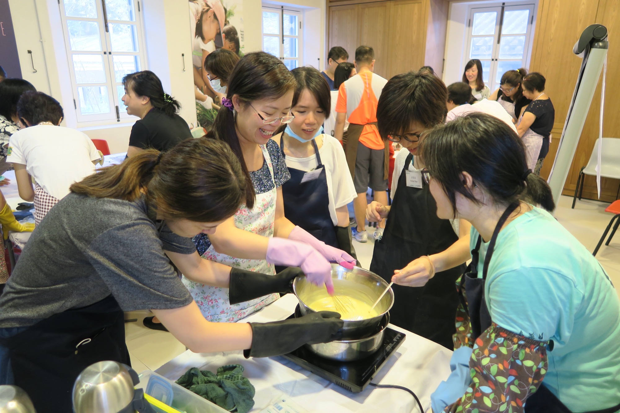 社區團體善用廢棄食用油製作天然肥皂